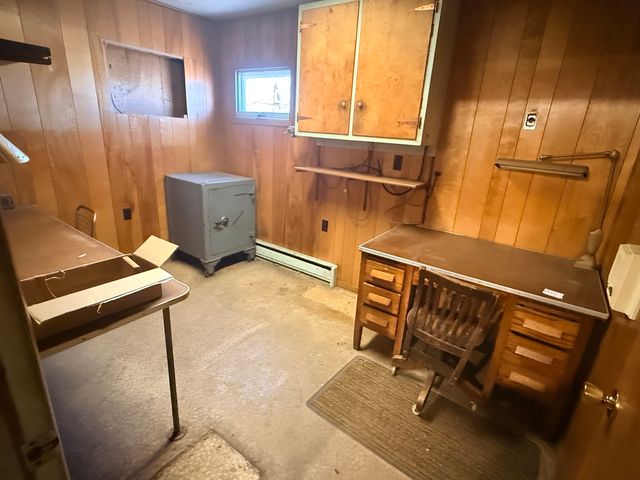 503 E Main Street, Morrison, IL 61270