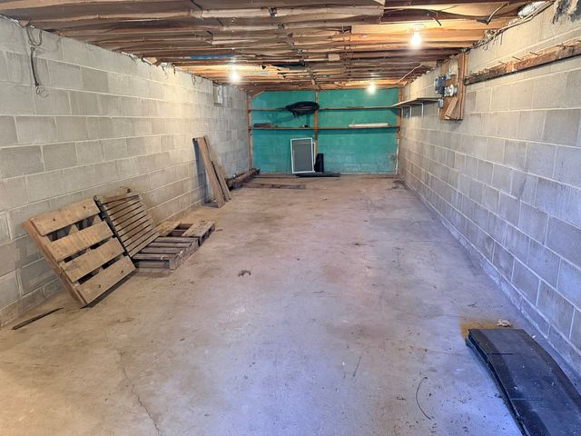 503 E Main Street, Morrison, IL 61270