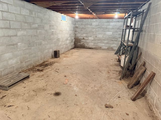 503 E Main Street, Morrison, IL 61270