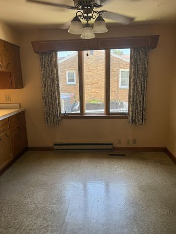 503 E Main Street, Morrison, IL 61270