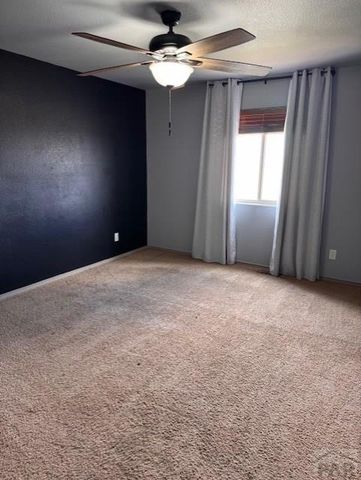 5912 Polly Ct, Pueblo, CO 81008