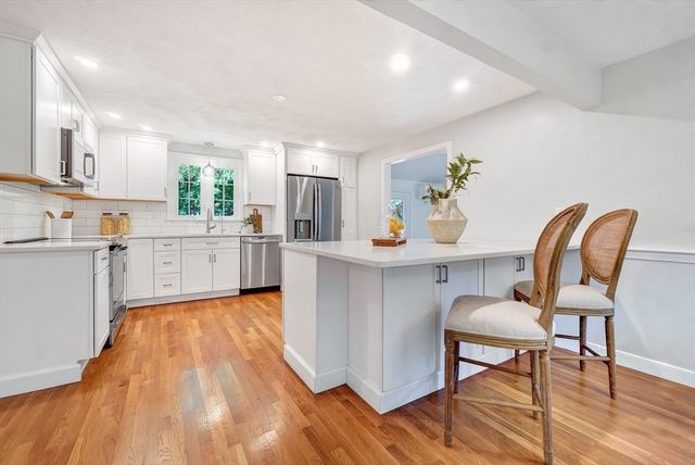 1 Ruben Duren Way, Bedford, MA 01730