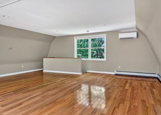 1 Ruben Duren Way, Bedford, MA 01730