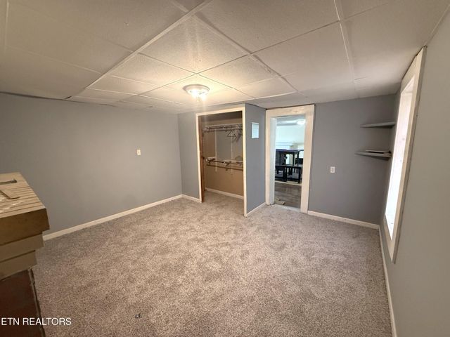 604 Church Ave, Rocky Top, TN 37769