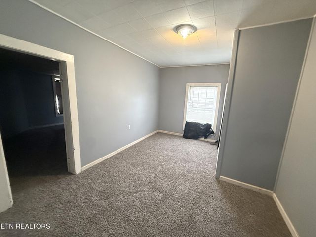 604 Church Ave, Rocky Top, TN 37769