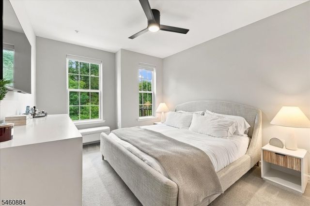 60 Sternadori Rd, Somerville Boro, NJ 08876