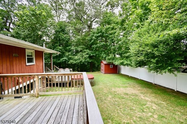 221 S Maryland Ave, Jefferson Twp., NJ 07849