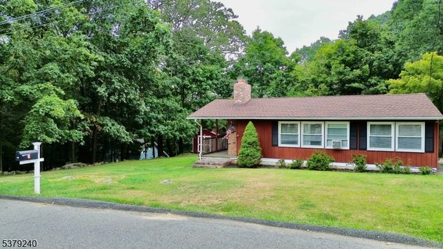 221 S Maryland Ave, Jefferson Twp., NJ 07849