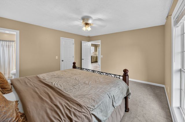 502 Highland Dr, White House, TN 37188
