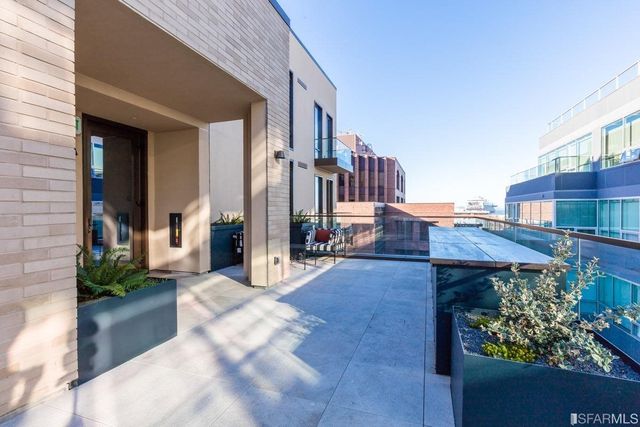 288 Pacific Avenue 2H, San Francisco, CA 94111