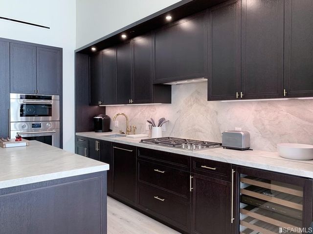 288 Pacific Avenue 2H, San Francisco, CA 94111