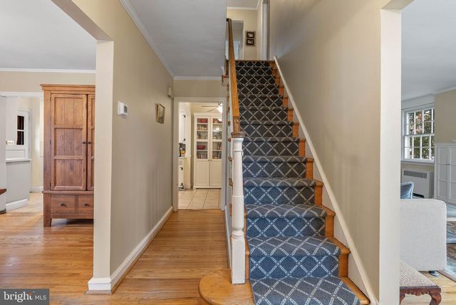 7054 SHERWOOD RD, Philadelphia, PA 19151