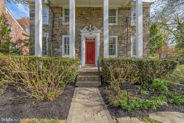7054 SHERWOOD RD, Philadelphia, PA 19151