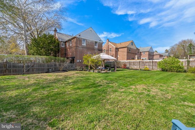 7054 SHERWOOD RD, Philadelphia, PA 19151