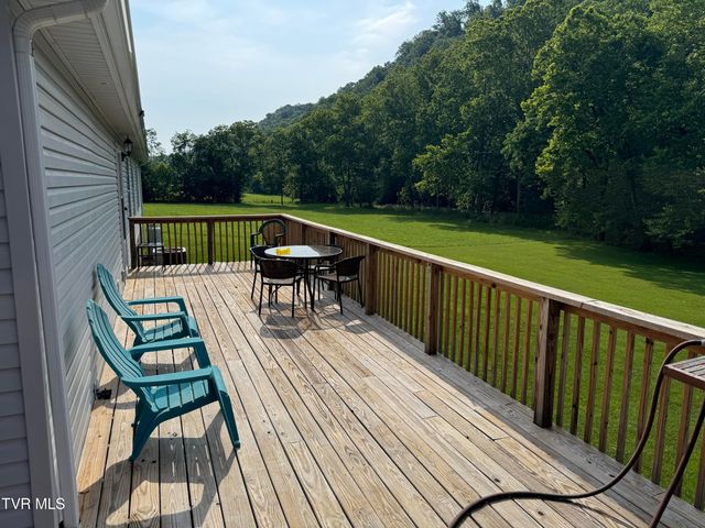 5284 Manville Road, Gate City, VA 24251