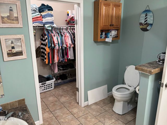 5284 Manville Road, Gate City, VA 24251