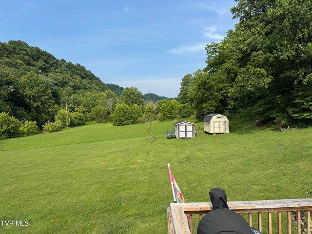 5284 Manville Road, Gate City, VA 24251