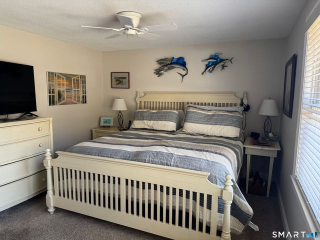 13 Devonshire Drive, Waterford, CT 06385