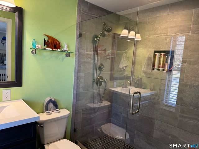 13 Devonshire Drive, Waterford, CT 06385