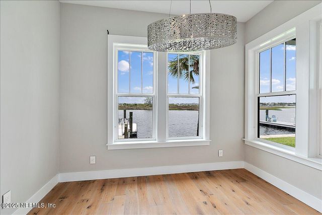 2260 BEACH Boulevard, Jacksonville Beach, FL 32250