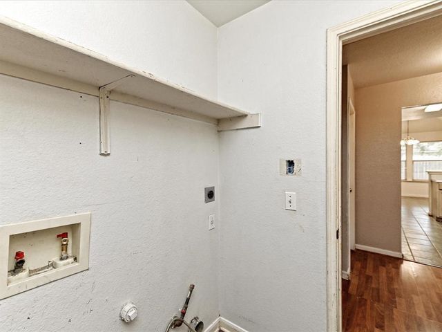 14700 Menifee ST, Austin, TX 78725