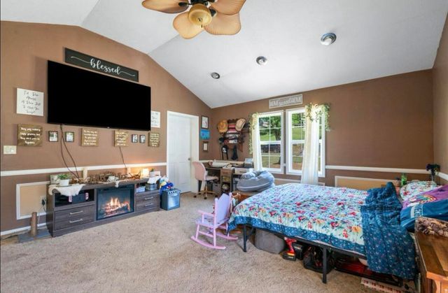 4000 State Hwy 378, Vancleve, KY 41385