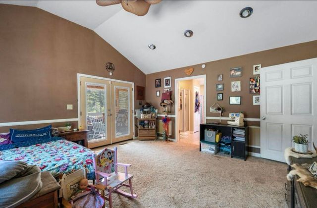 4000 State Hwy 378, Vancleve, KY 41385