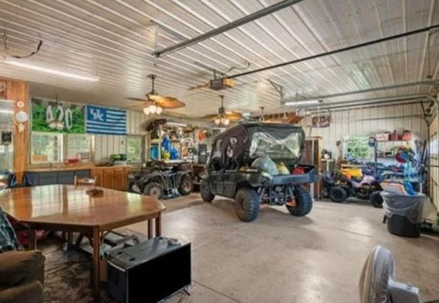 4000 State Hwy 378, Vancleve, KY 41385