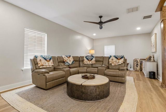 465 Dogwood Drive, Havana, FL 32333