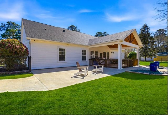 465 Dogwood Drive, Havana, FL 32333