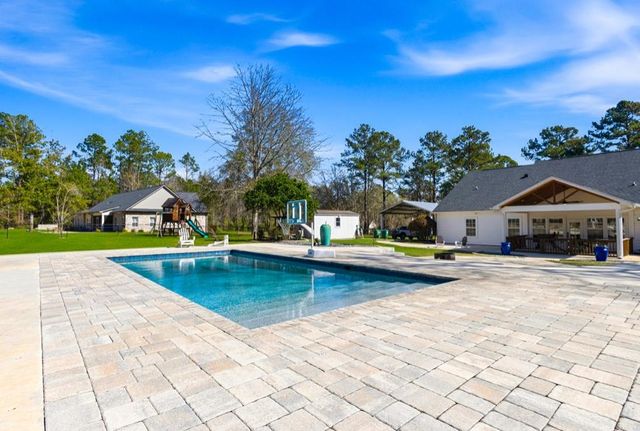 465 Dogwood Drive, Havana, FL 32333