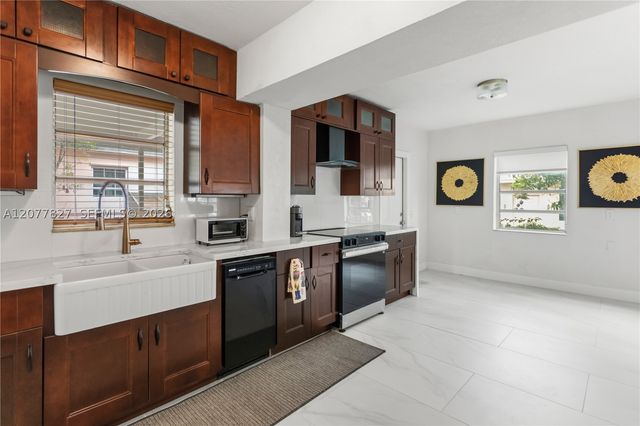 72 Palmetto Dr 0, Miami Springs, FL 33166