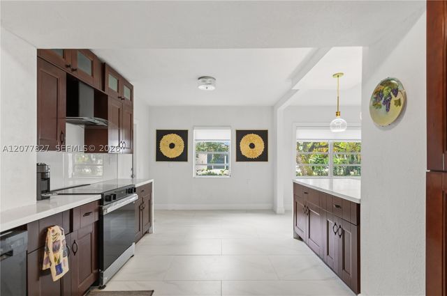 72 Palmetto Dr 0, Miami Springs, FL 33166
