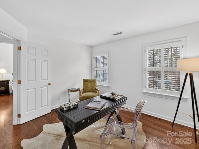 2813 Sharon View Road, Charlotte, NC 28210