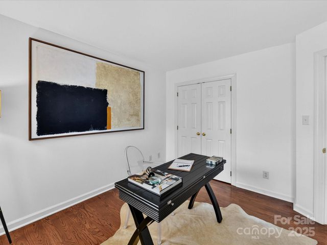 2813 Sharon View Road, Charlotte, NC 28210