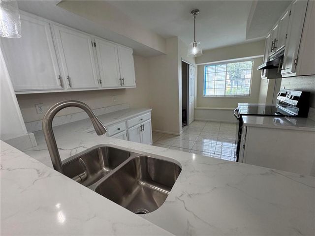 6701 Dickens Ferry Road 80, Mobile, AL 36608