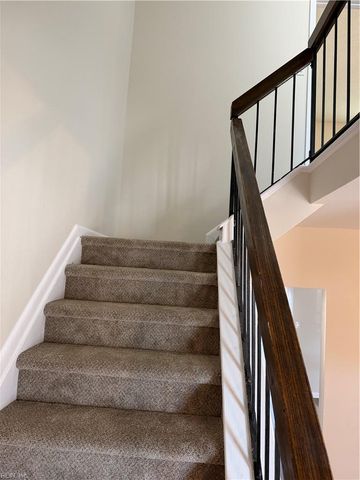 629 Counselor SQ, Virginia Beach, VA 23452