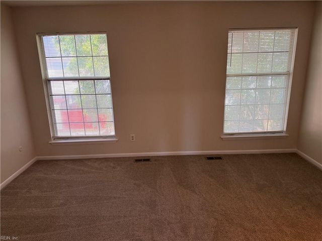 629 Counselor SQ, Virginia Beach, VA 23452