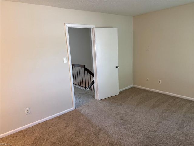 629 Counselor SQ, Virginia Beach, VA 23452