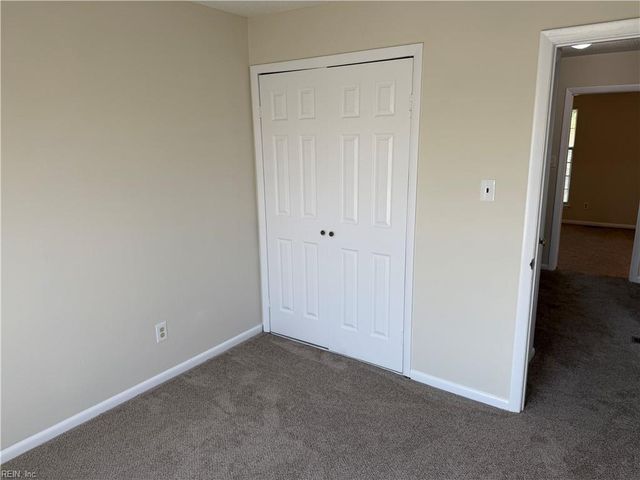629 Counselor SQ, Virginia Beach, VA 23452