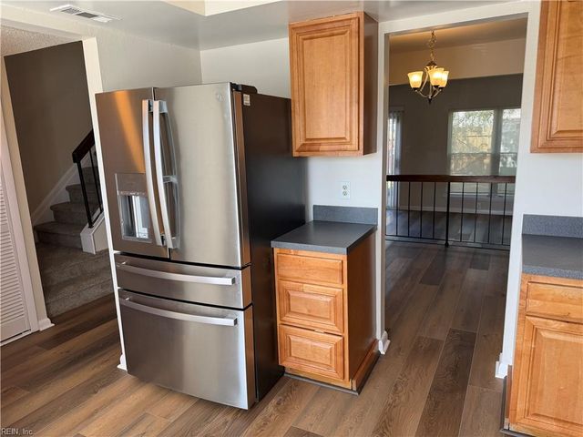 629 Counselor SQ, Virginia Beach, VA 23452