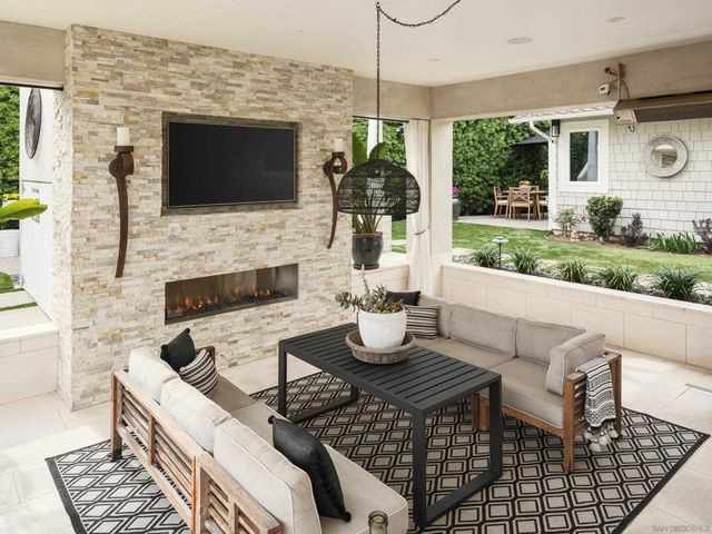 3541 Carleton St, San Diego, CA 92106