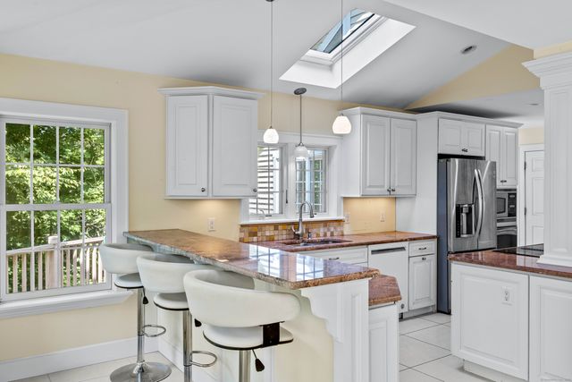 332 Lantern Hill Road, Stonington, CT 06355