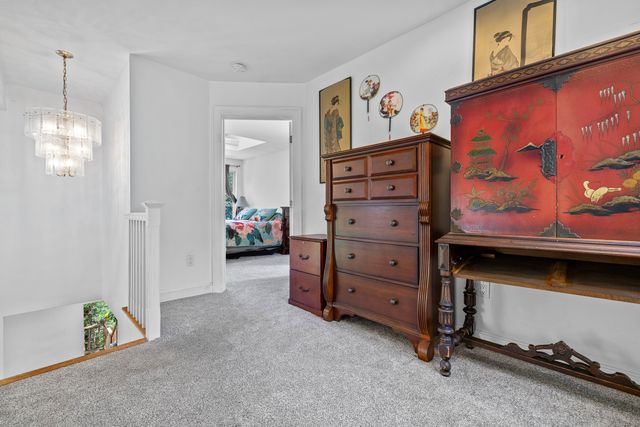 332 Lantern Hill Road, Stonington, CT 06355