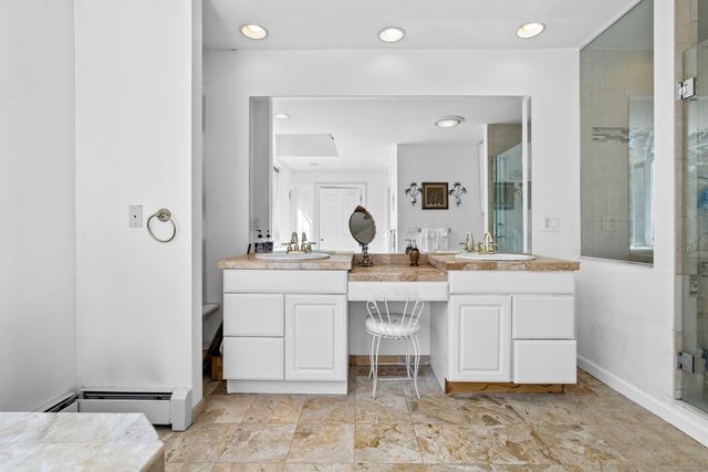 332 Lantern Hill Road, Stonington, CT 06355