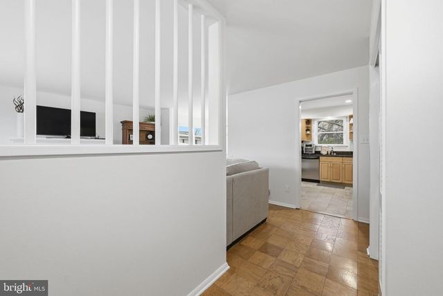 4616 EXETER ST, Annandale, VA 22003