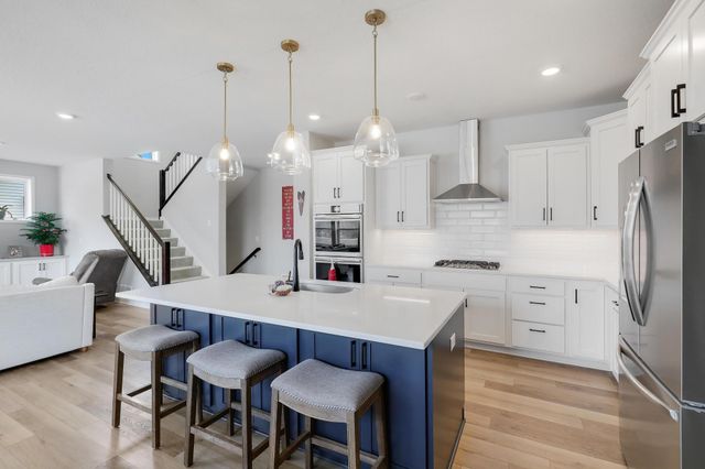 4852 Bennett Street SE, Prior Lake, MN 55372