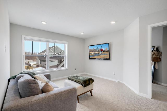 4852 Bennett Street SE, Prior Lake, MN 55372