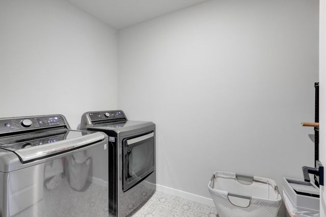 4852 Bennett Street SE, Prior Lake, MN 55372