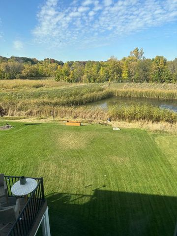 4852 Bennett Street SE, Prior Lake, MN 55372